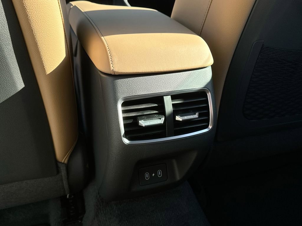 New 2025 Hyundai Sonata Limited FWD image 23