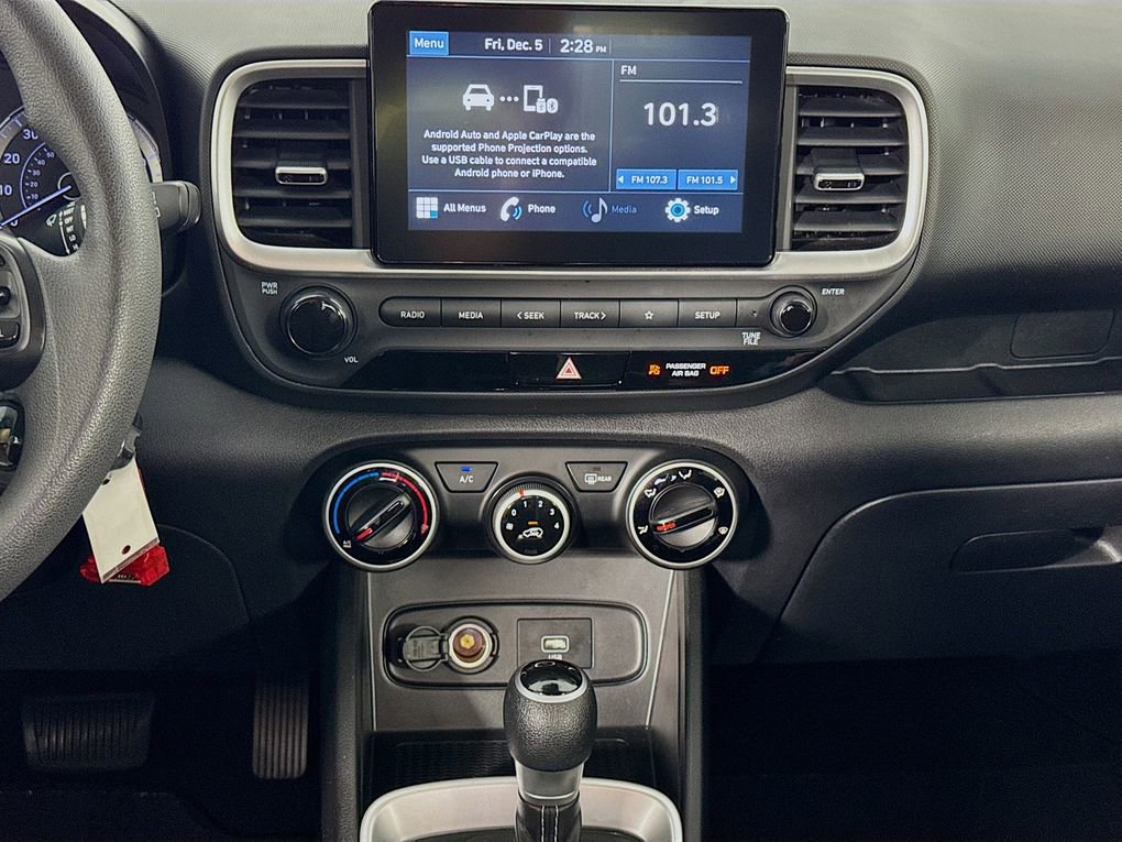 Used 2020 Hyundai Venue SE image 34