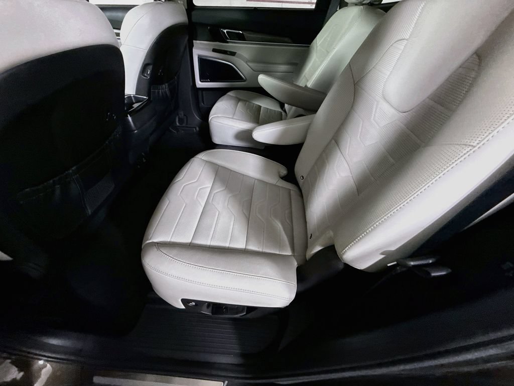 Used 2020 Kia Telluride SX w/ SX Prestige Package AWD/4WD image 30
