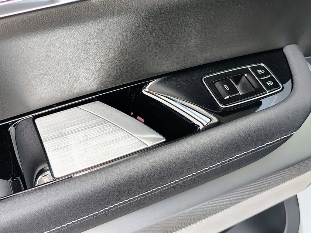 New 2027 Cadillac Vistiq Premium Luxury AWD/4WD image 40