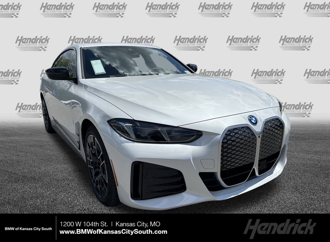 Used 2025 BMW i4 xDrive40i w/ M Sport Package AWD/4WD video 1
