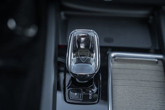 New 2026 Volvo XC60 B5 Plus w/ Climate Package image 26