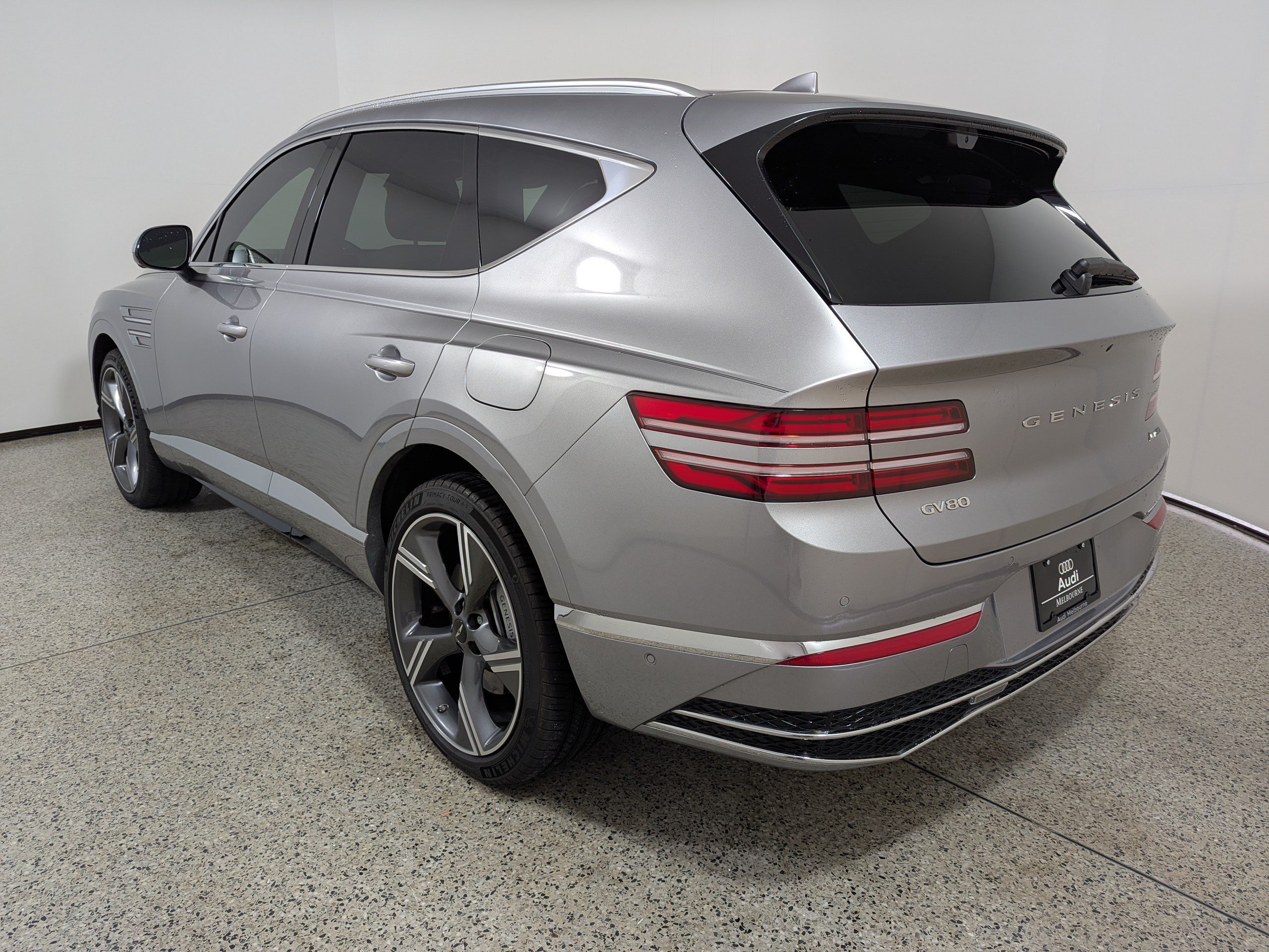 Used 2025 Genesis GV80 3.5T Prestige AWD/4WD image 5