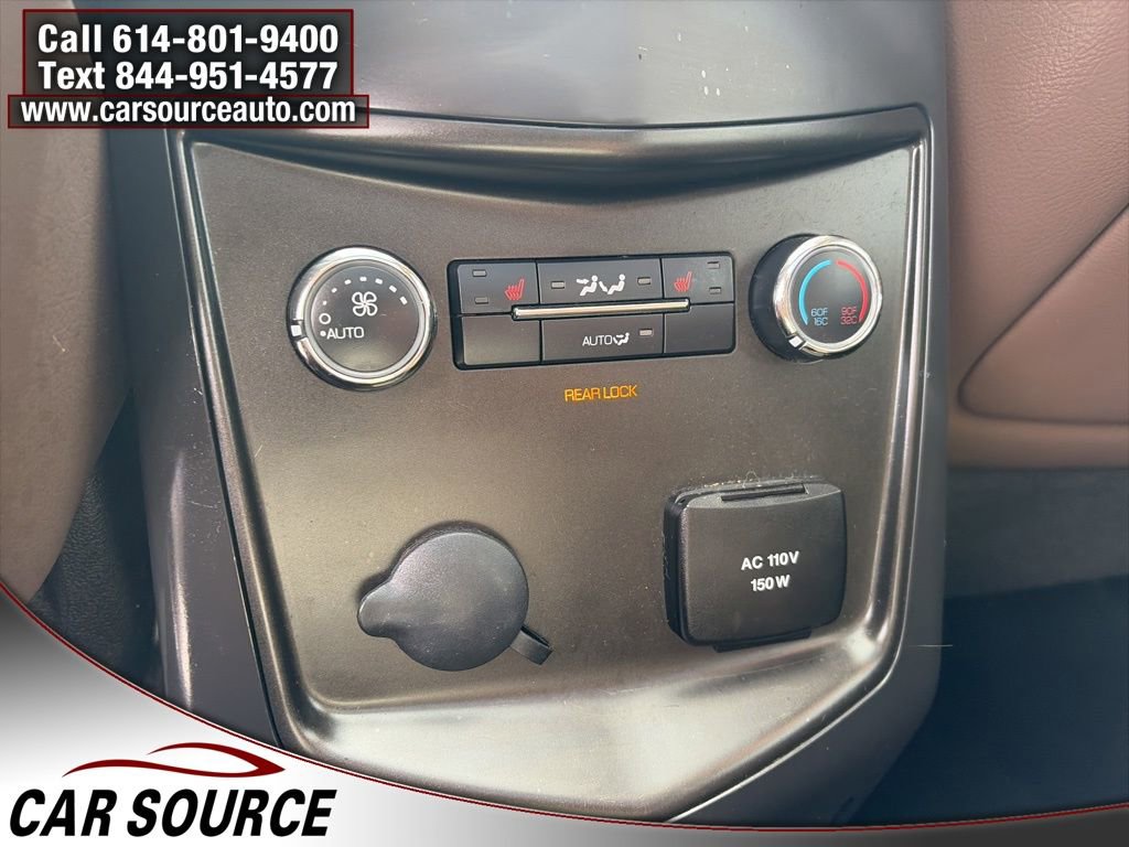 Used 2017 Lincoln MKT AWD image 11