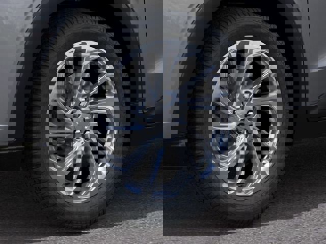 New 2027 Chevrolet Bolt LT FWD image 9