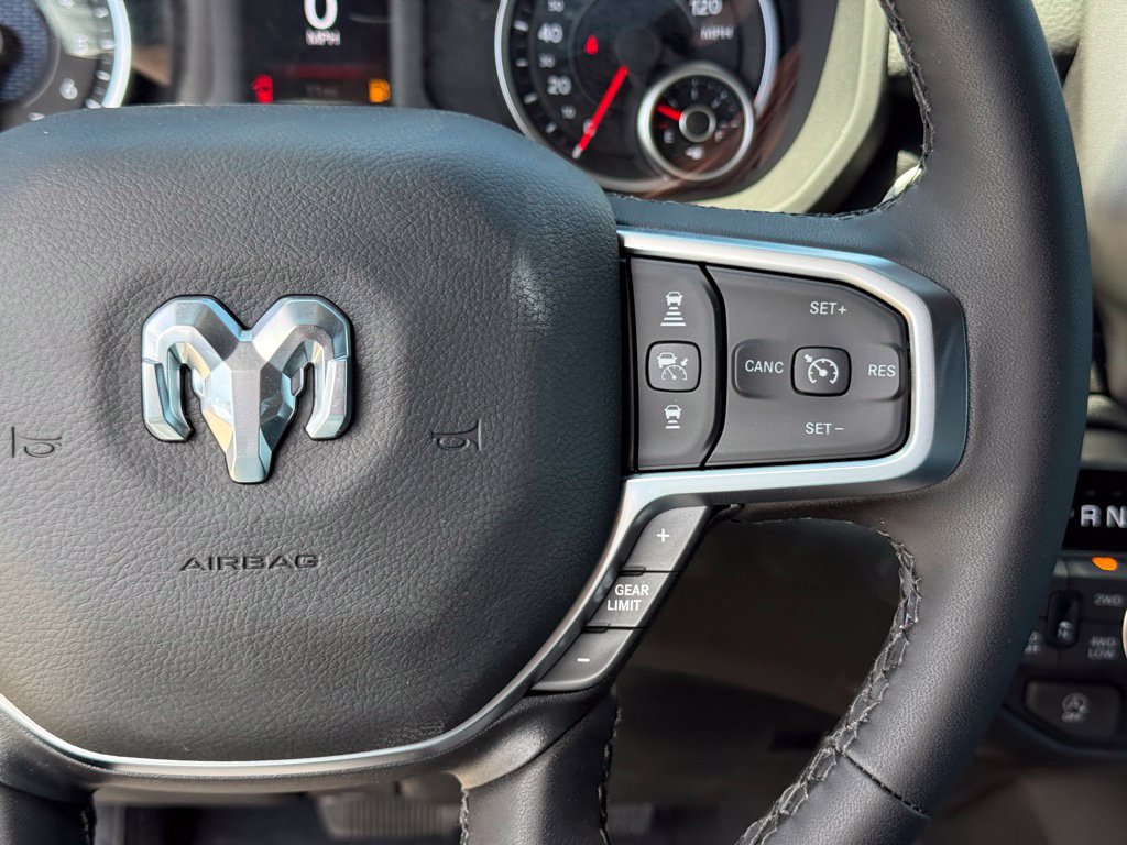 New 2026 RAM 1500 Big Horn w/ Night Edition AWD/4WD image 15