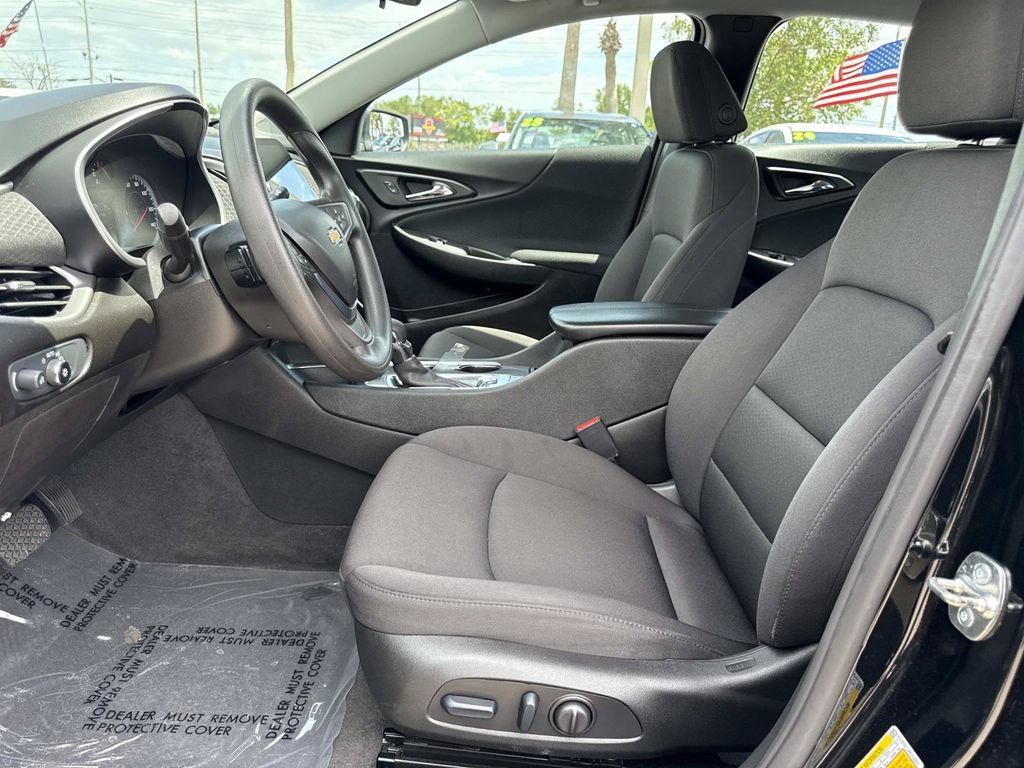 Used 2024 Chevrolet Malibu LT FWD image 20