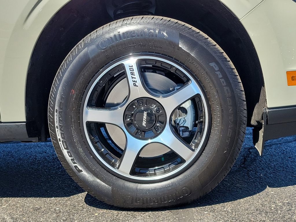 Used 2025 Ford Maverick XL w/ 4K Tow Package image 9