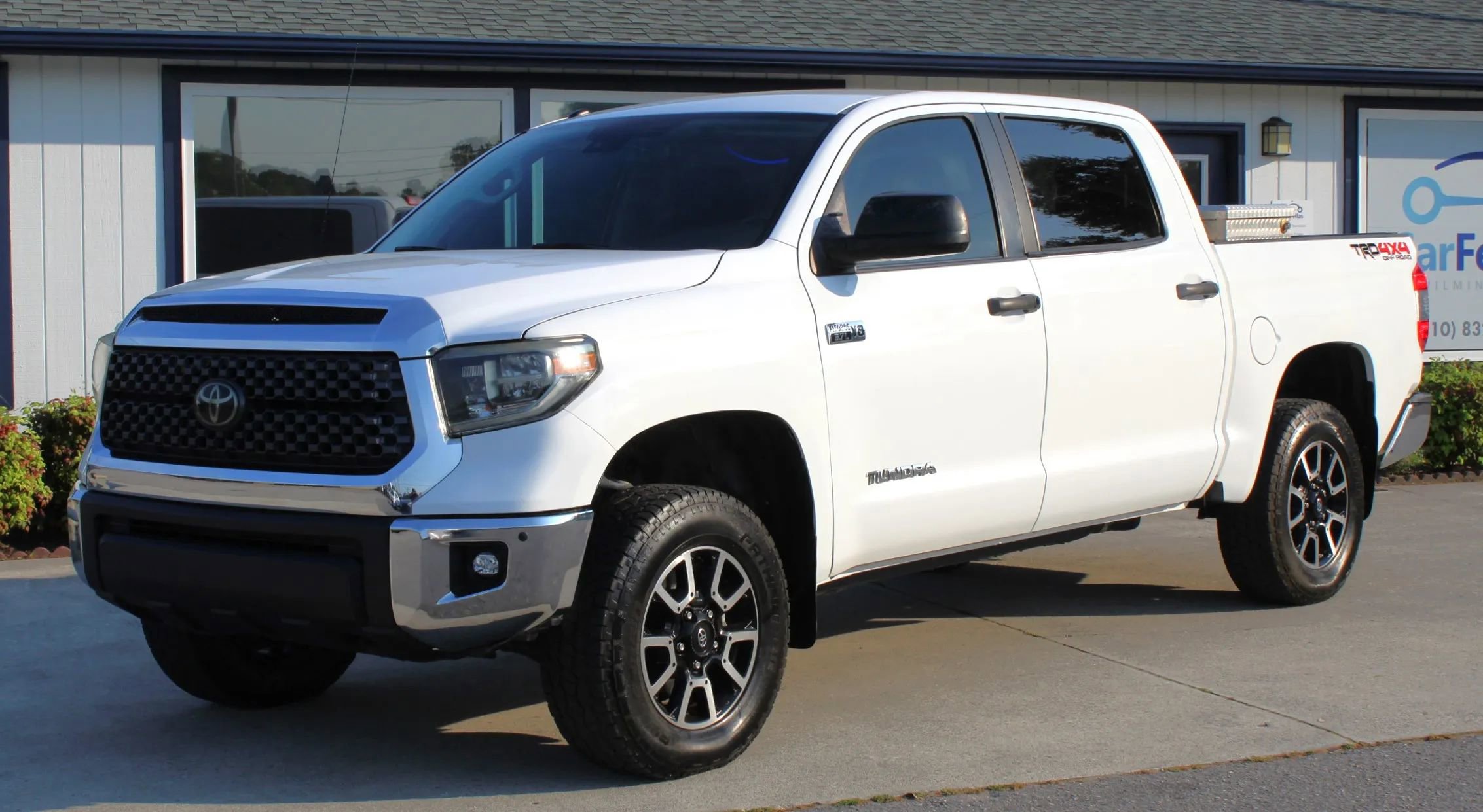 Used 2018 Toyota Tundra SR5 w/ TRD Off Road Package AWD/4WD image 1