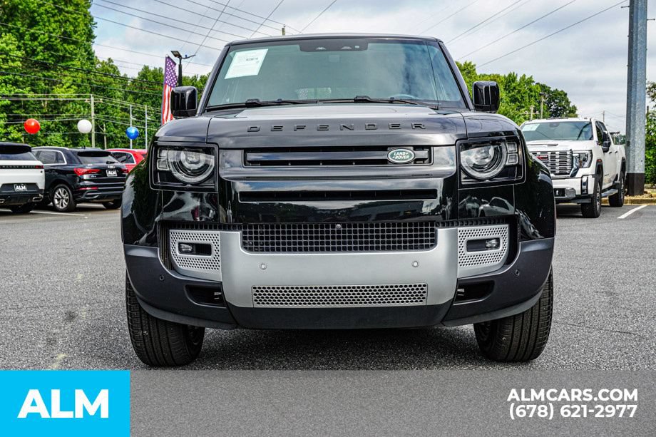 Used 2024 Land Rover Defender 110 S AWD/4WD image 9