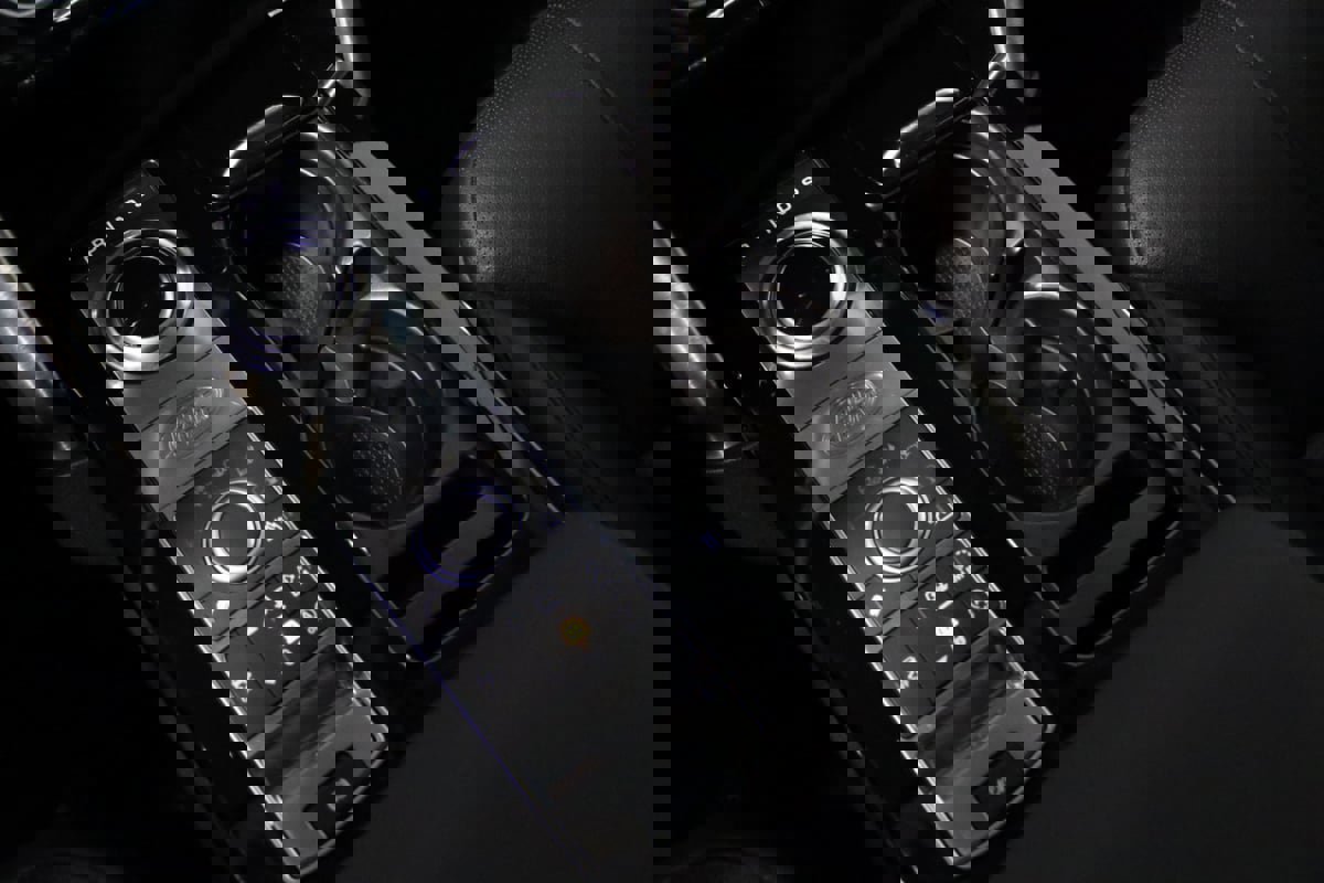 Used 2018 Land Rover Discovery HSE image 42