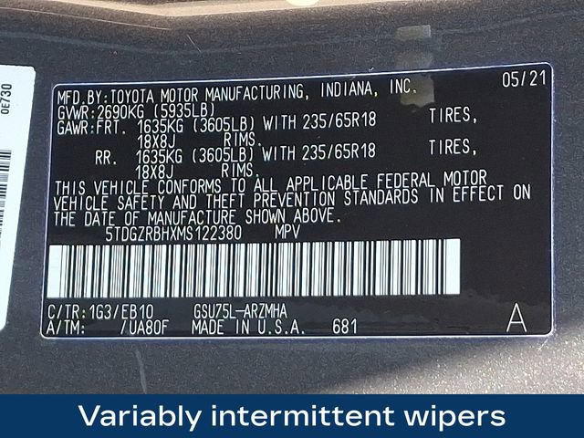 Used 2021 Toyota Highlander XLE AWD/4WD image 29