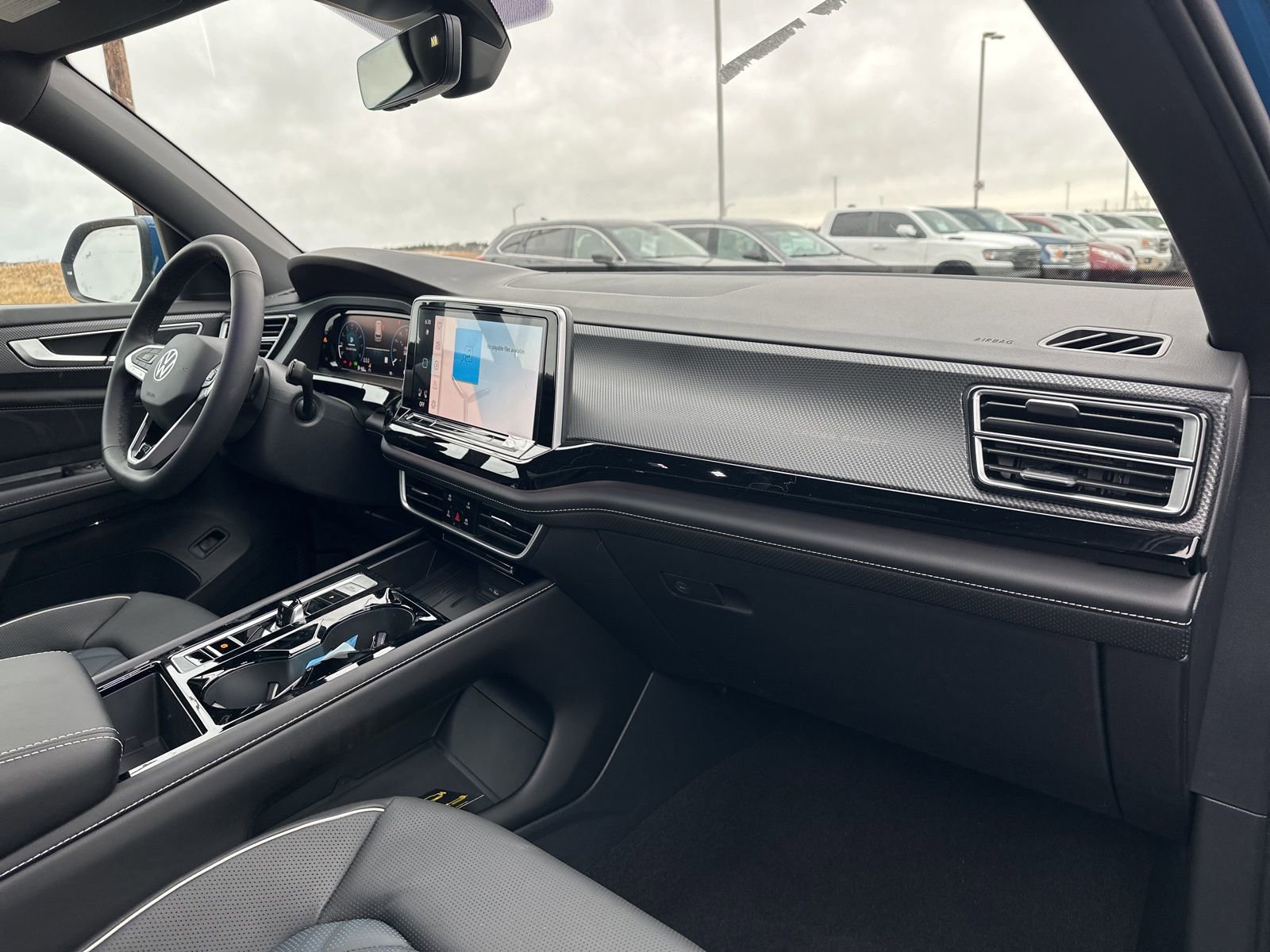 New 2026 Volkswagen Atlas Cross Sport SEL Premium R-Line image 33