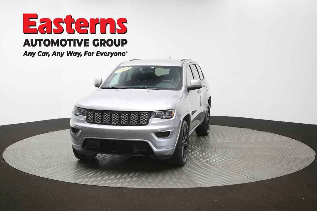 Used 2017 Jeep Grand Cherokee Altitude AWD/4WD image 53