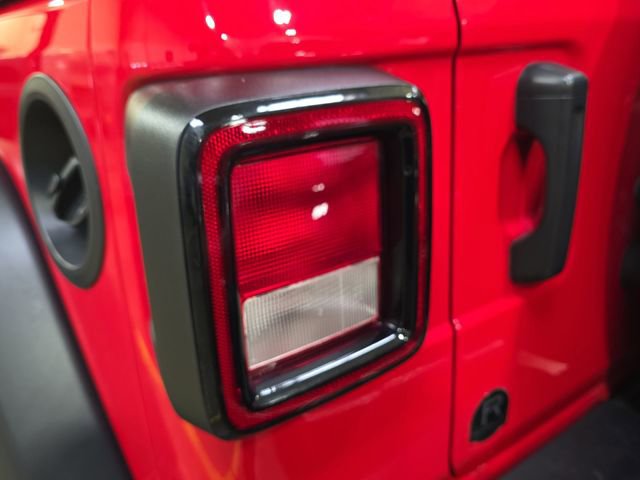 Used 2024 Jeep Wrangler Sport S image 36