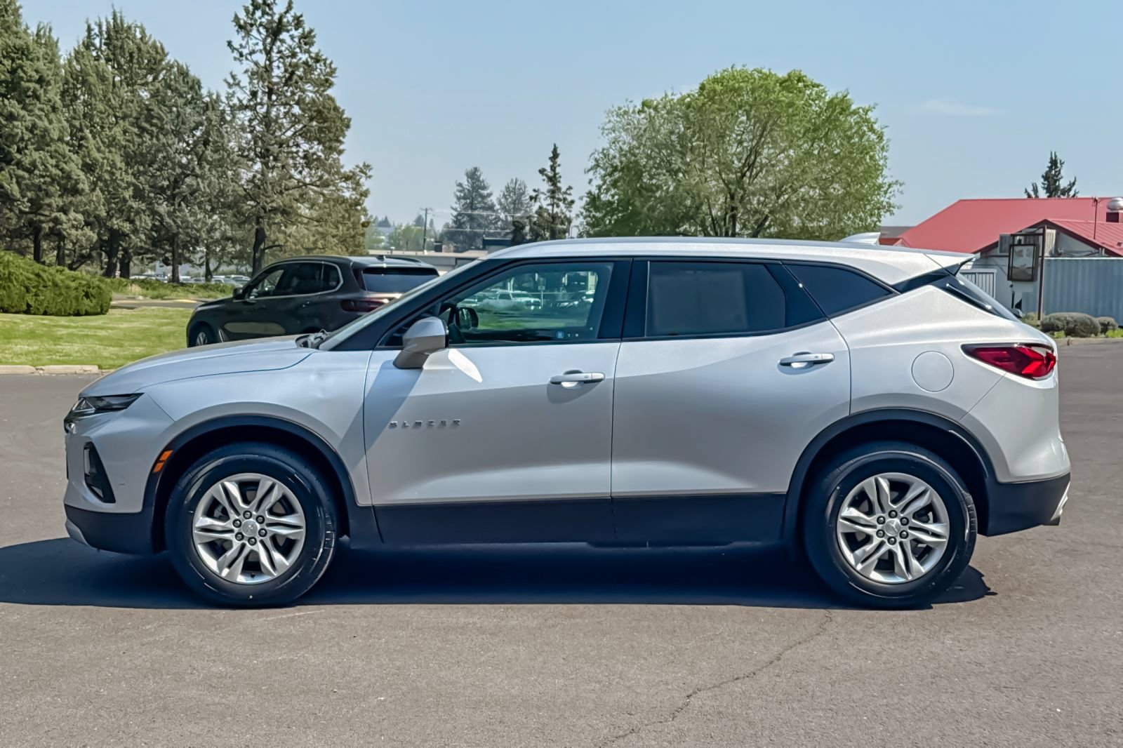 Used 2021 Chevrolet Blazer LT FWD image 8