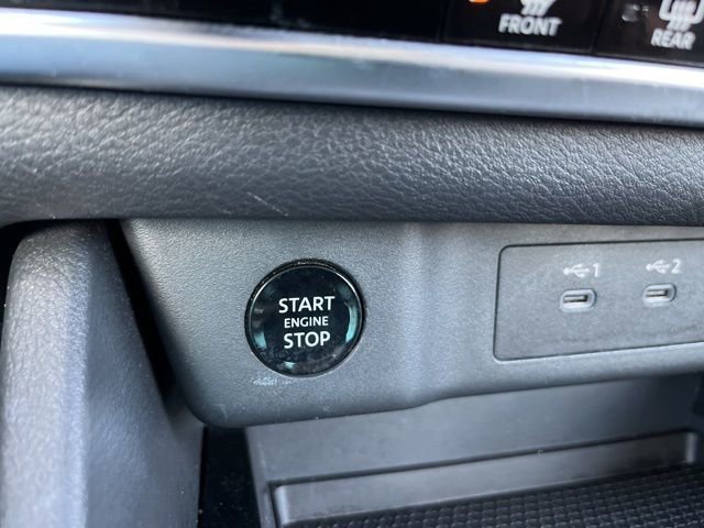 Used 2025 Nissan Rogue SV image 26