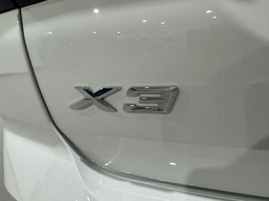 Used 2022 BMW X3 xDrive30i AWD/4WD image 29