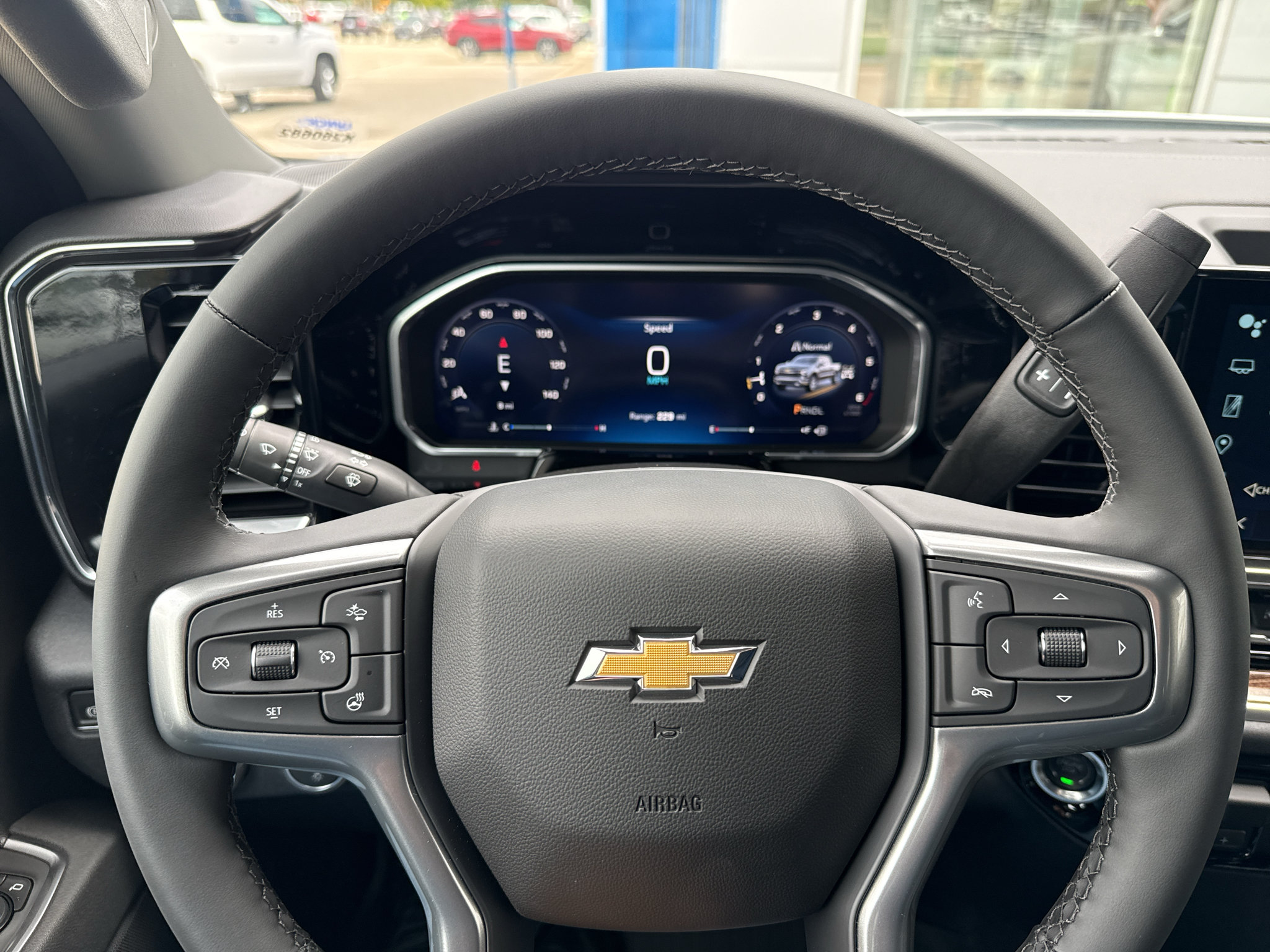 New 2026 Chevrolet Silverado 1500 LT w/ Z71 Off-Road Package AWD/4WD image 19