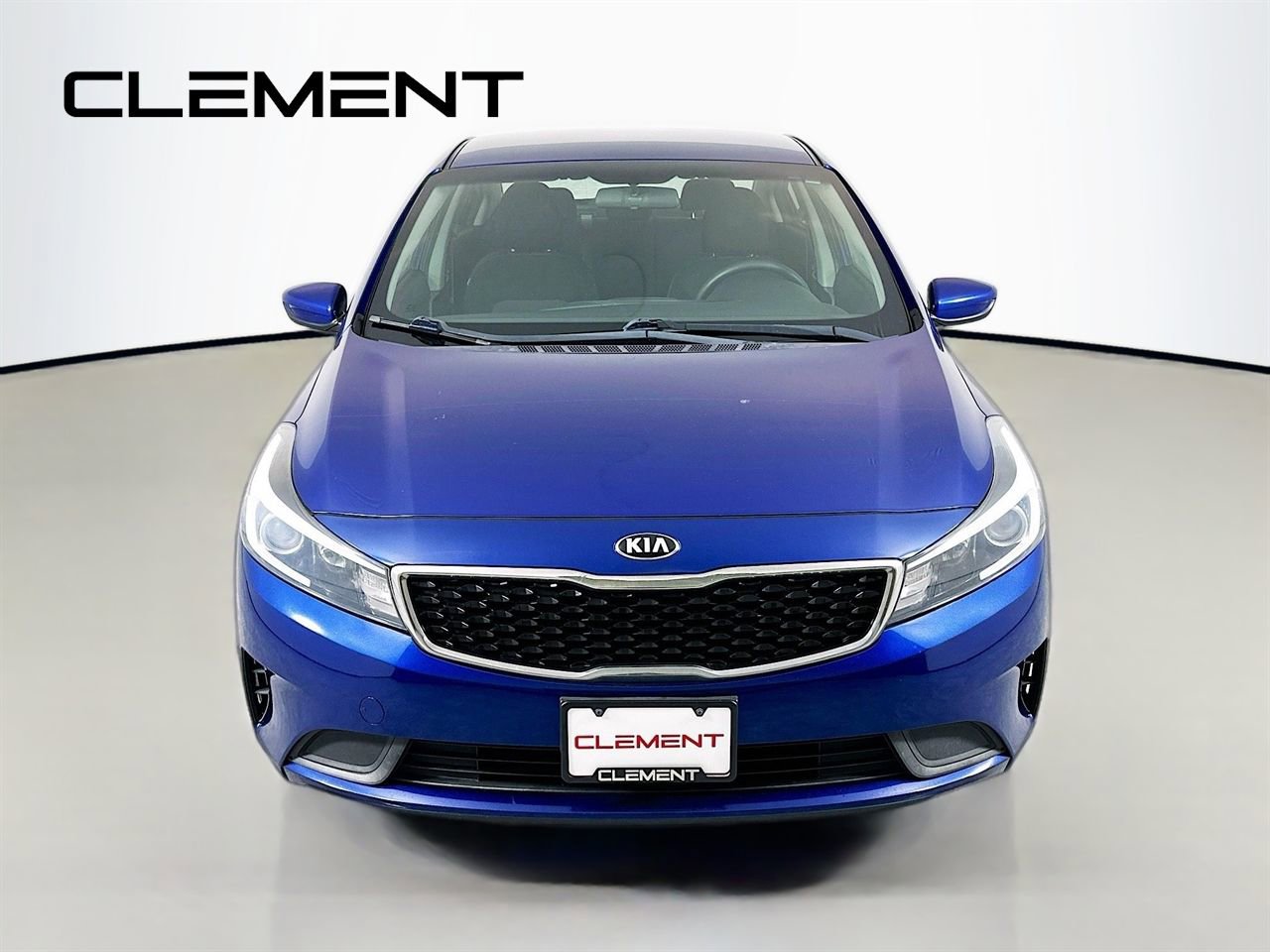 Used 2017 Kia Forte LX image 3