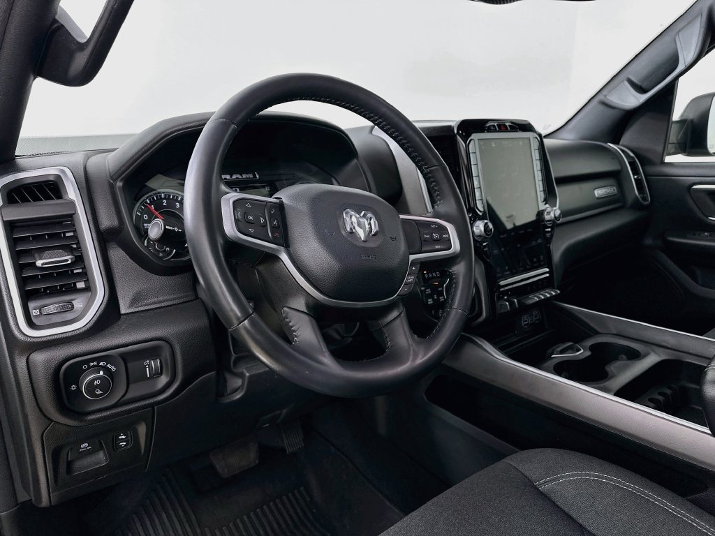 Used 2023 RAM 1500 Big Horn AWD/4WD image 9