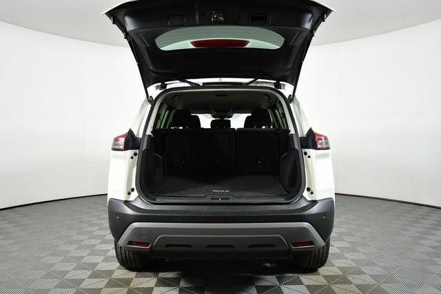 Used 2023 Nissan Rogue SV AWD/4WD image 25