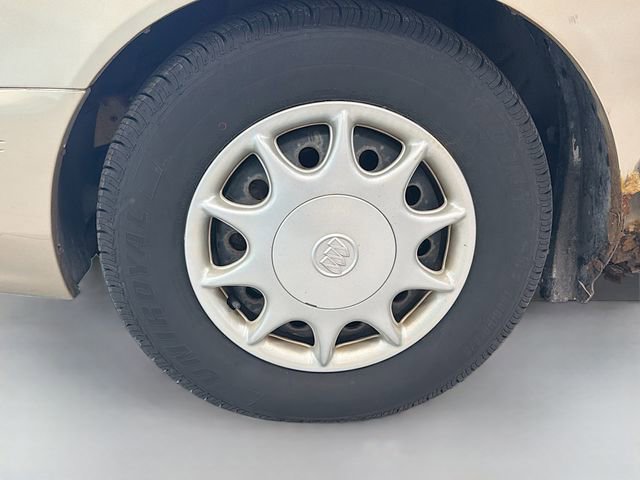 Used 2004 Buick Century Custom image 27