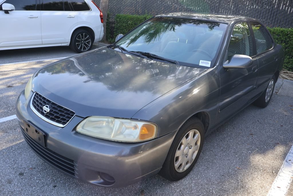 Used 2000 Nissan Sentra XE FWD image 2