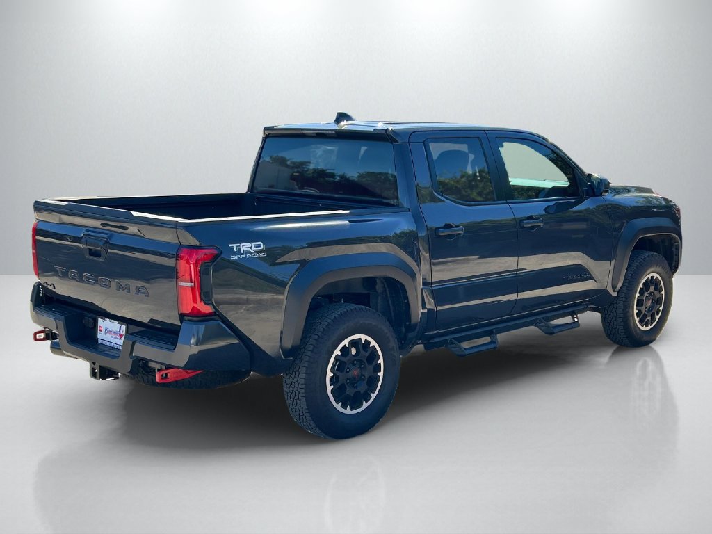 Used 2026 Toyota Tacoma TRD Off-Road AWD/4WD image 5