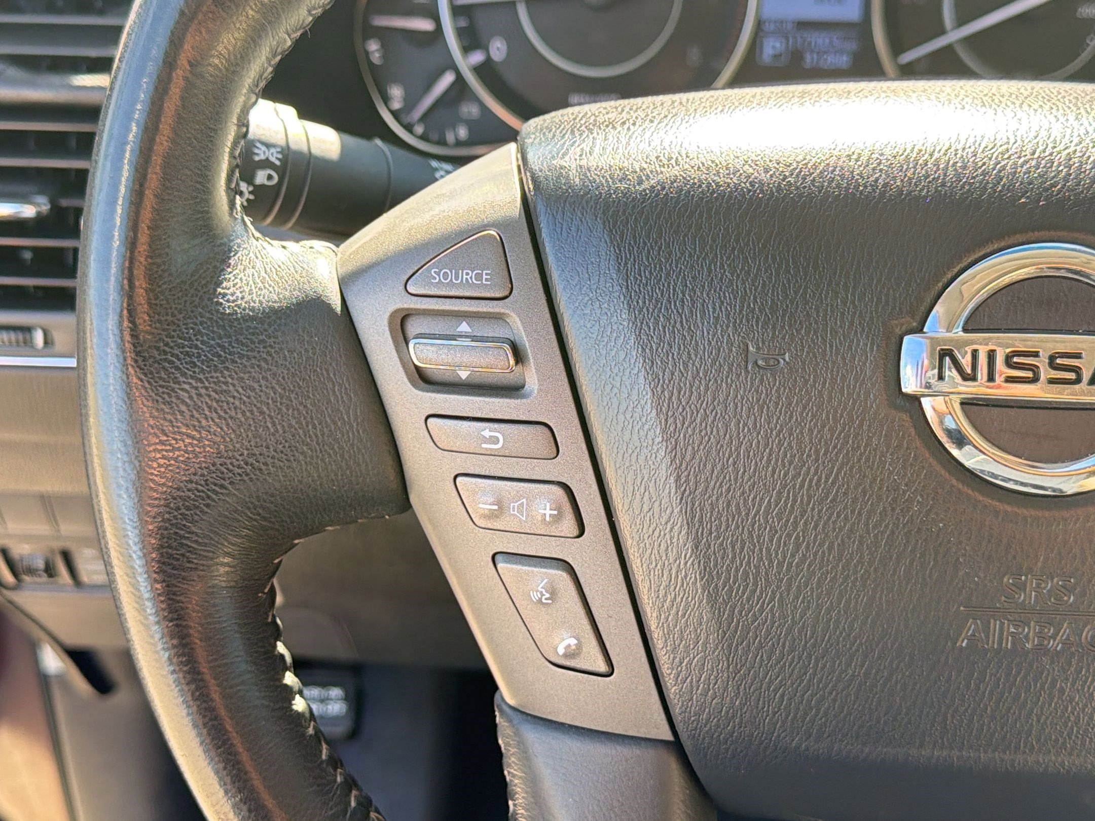 Used 2017 Nissan Armada SL w/ Technology Package image 18