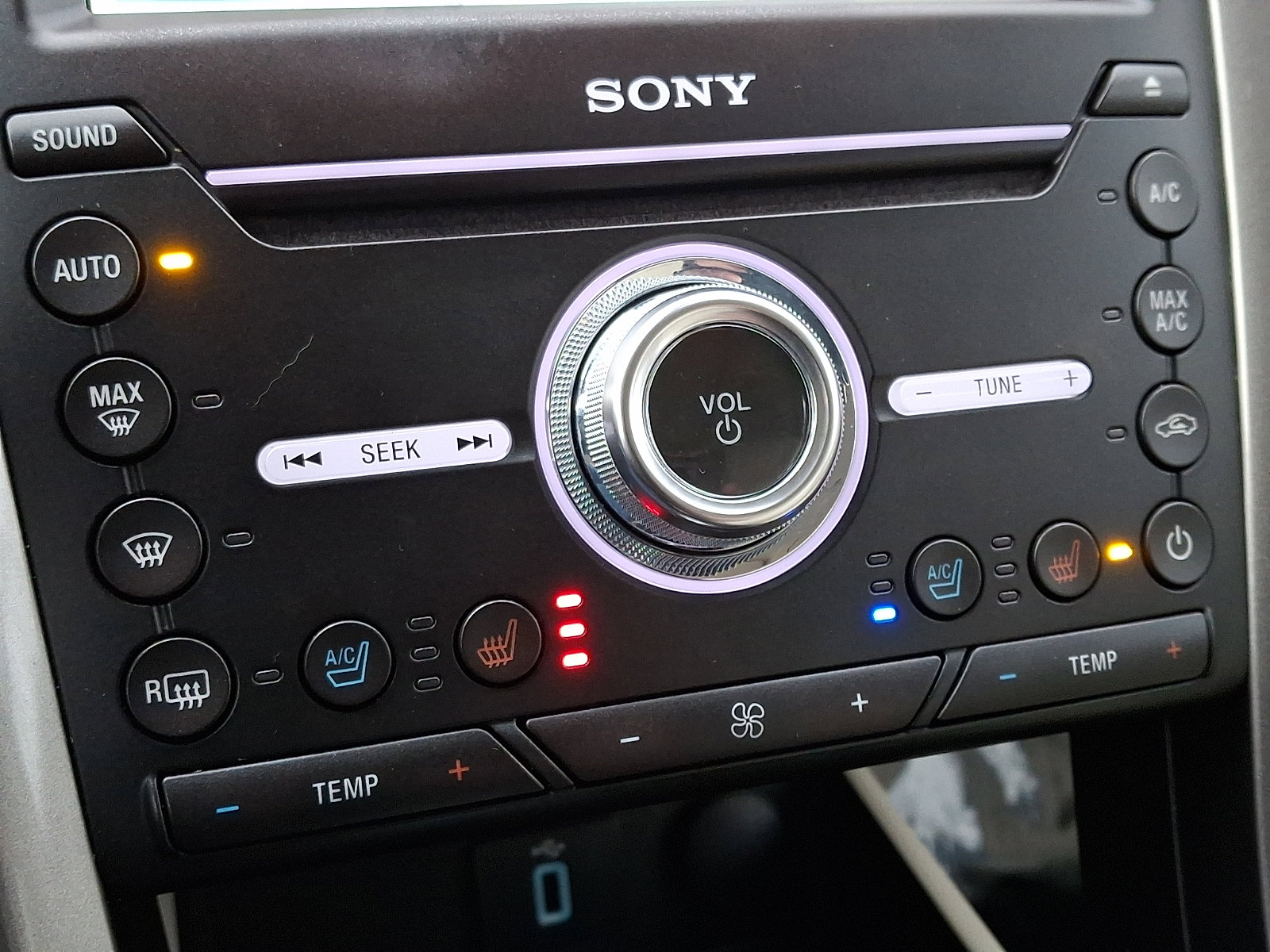 Used 2018 Ford Fusion Energi Platinum image 16