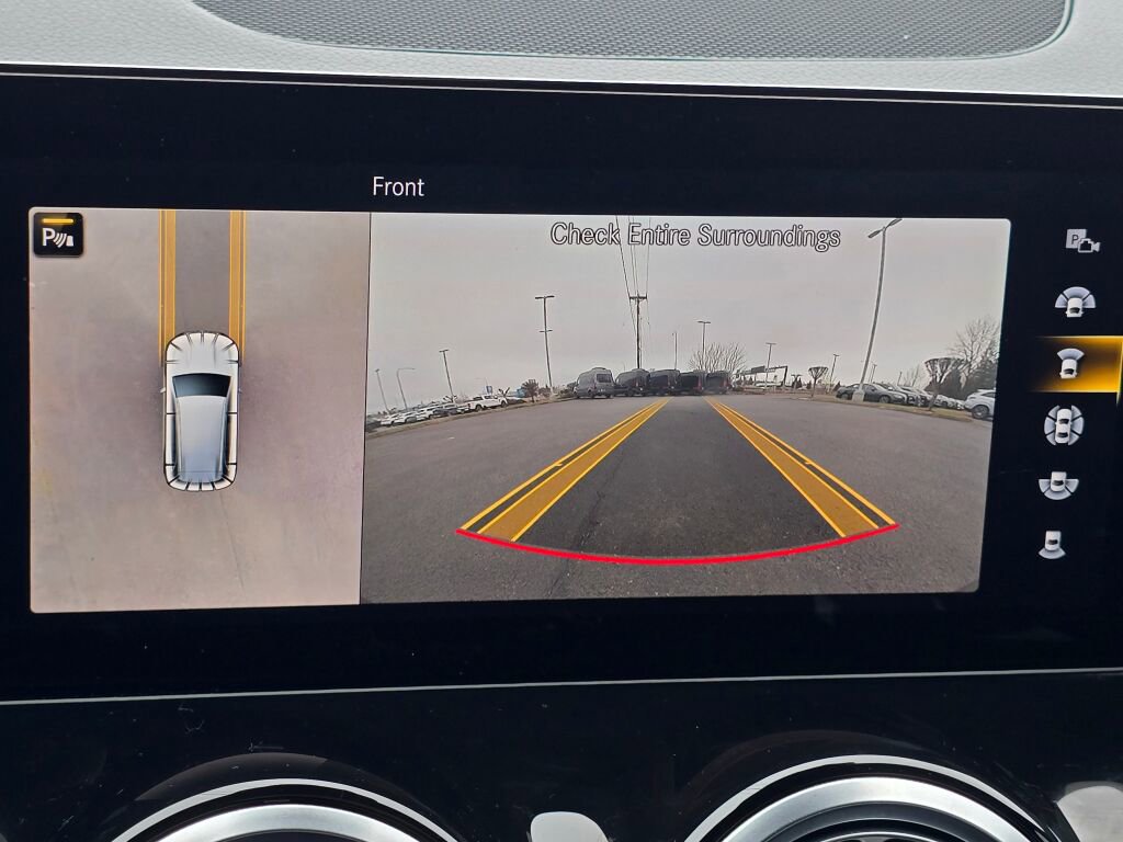 Used 2022 Mercedes-Benz GLB 35 AMG 4MATIC image 50