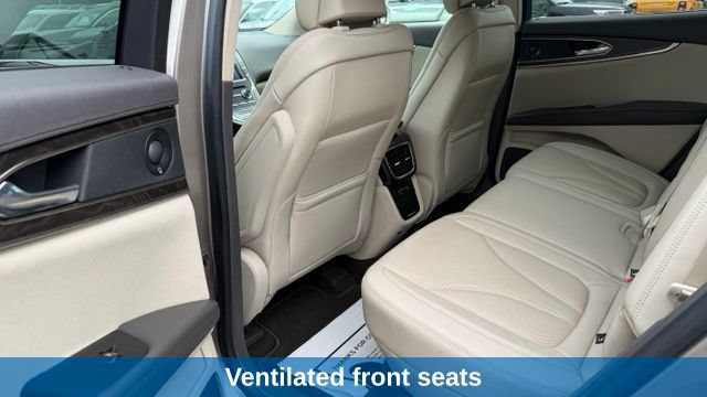 Used 2019 Lincoln Nautilus Reserve AWD/4WD image 28