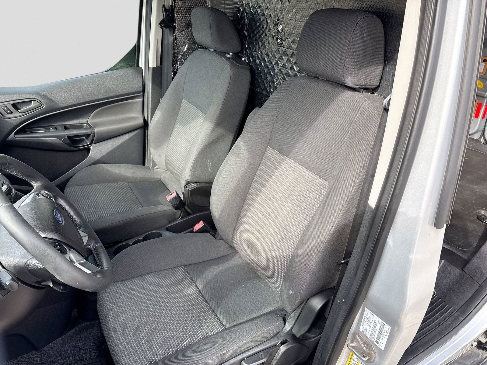 Used 2016 Ford Transit Connect XL image 17