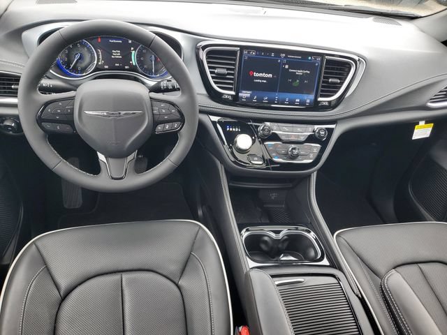 New 2026 Chrysler Pacifica Limited w/ S Appearance Package AWD/4WD image 14