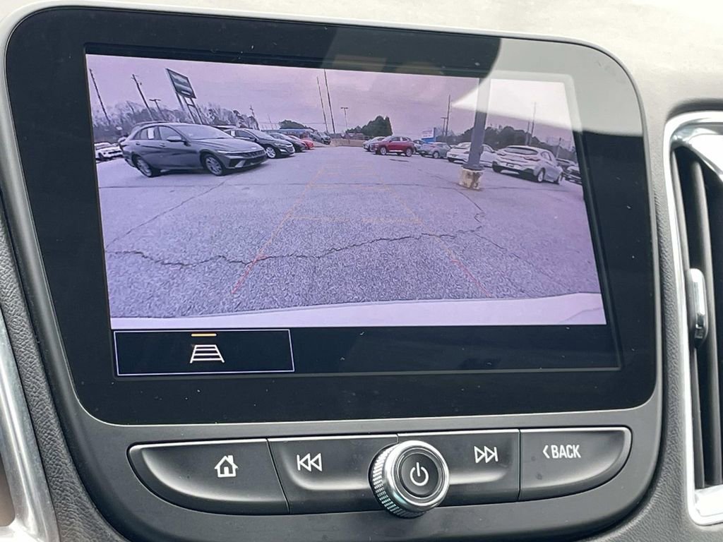 Used 2023 Chevrolet Malibu LT w/ Redline Edition image 18