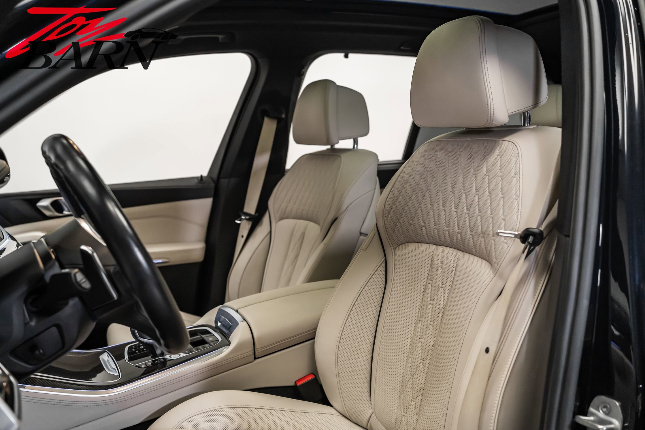 Used 2023 BMW X5 M50i w/ Executive Package image 25