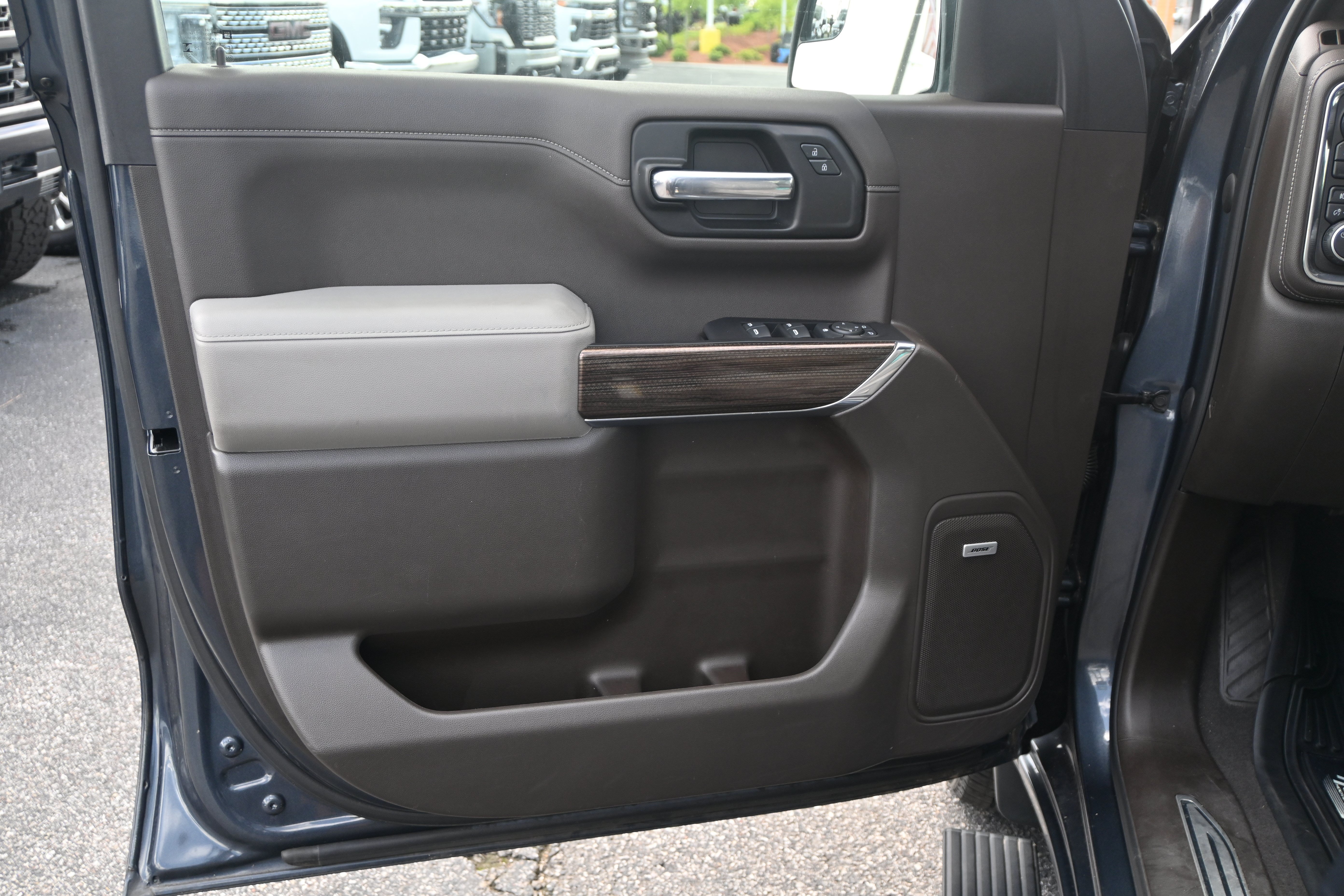 Used 2020 Chevrolet Silverado 1500 RST w/ All-Star Edition AWD/4WD image 14