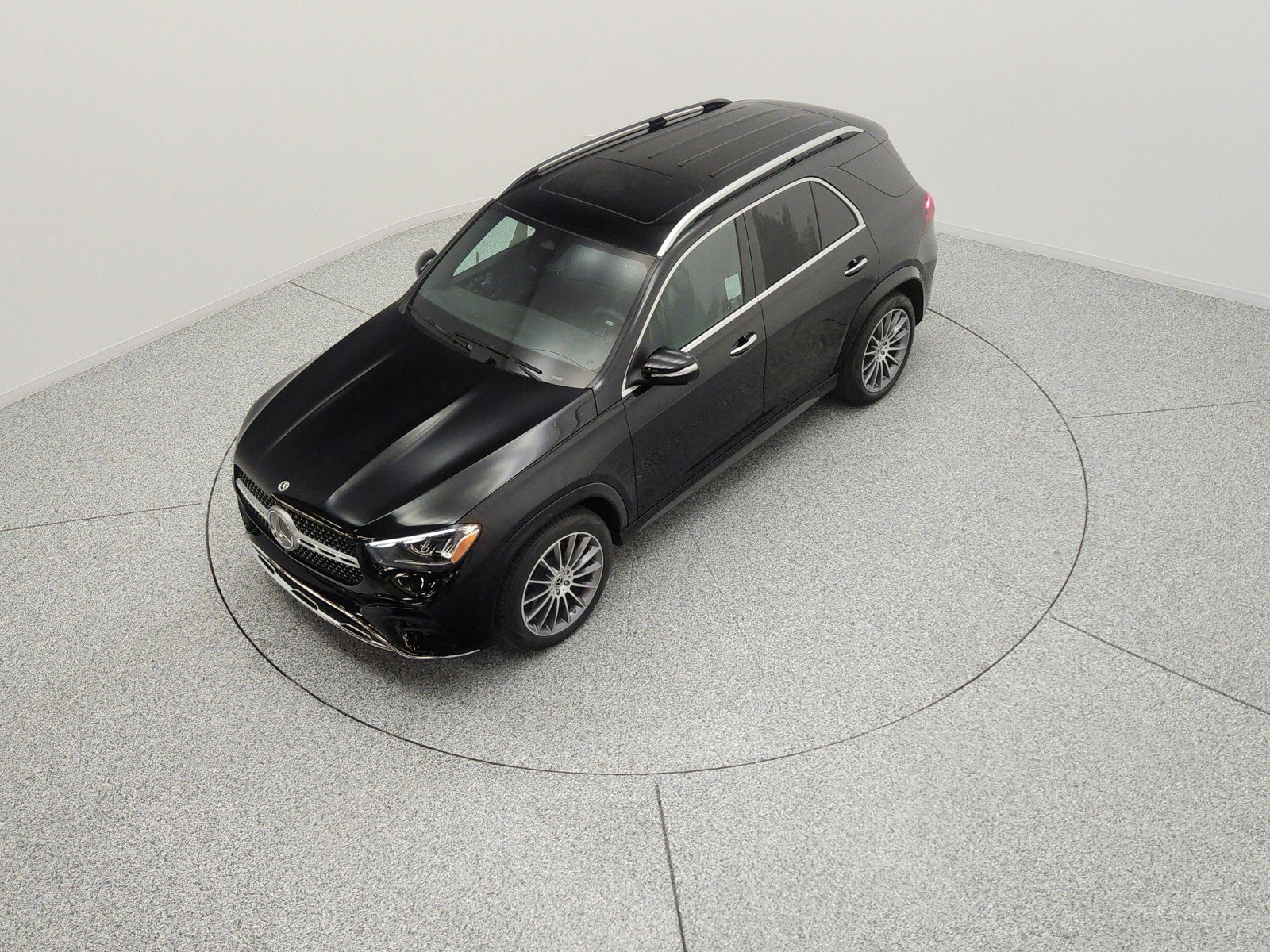 New 2026 Mercedes-Benz GLE 580 4MATIC image 9