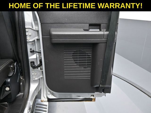 Used 2015 Ford F250 Lariat w/ Chrome Package image 34