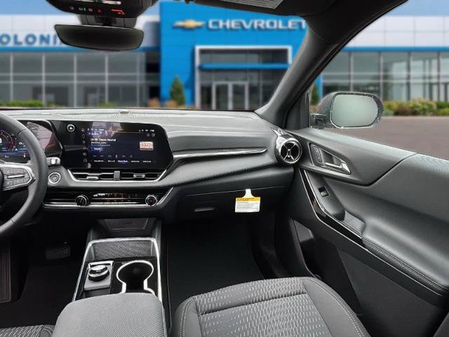 New 2026 Chevrolet Equinox LT w/ Safety and Technology Package AWD/4WD image 28