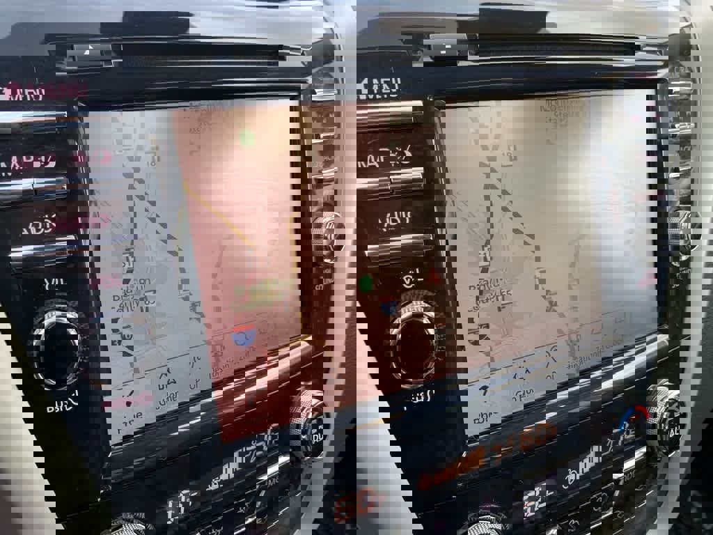 Used 2020 Nissan Murano Platinum w/ Cargo Package image 26