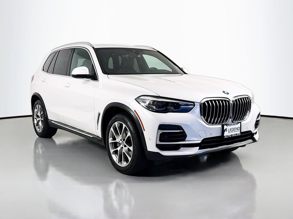 Used 2023 BMW X5 xDrive40i w/ Premium Package AWD/4WD image 4