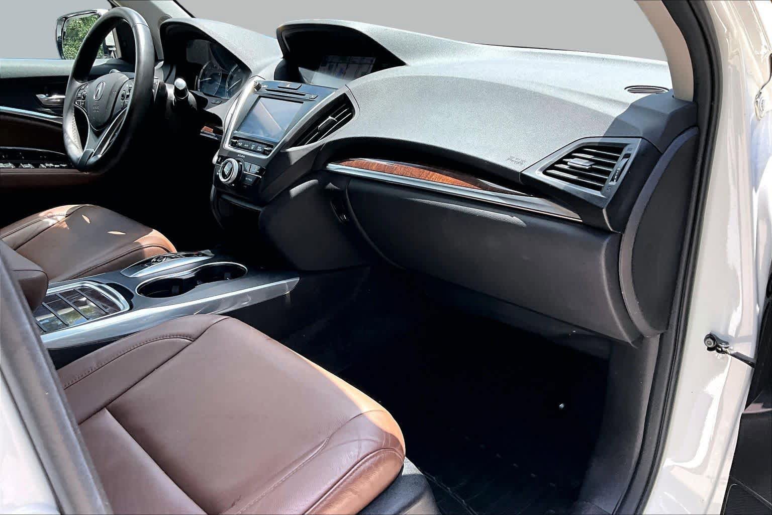 Used 2018 Acura MDX FWD w/ Technology Package image 19
