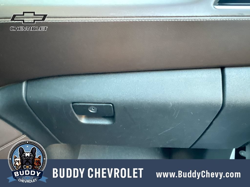Used 2022 Chevrolet Suburban High Country w/ Premium Package AWD/4WD image 36
