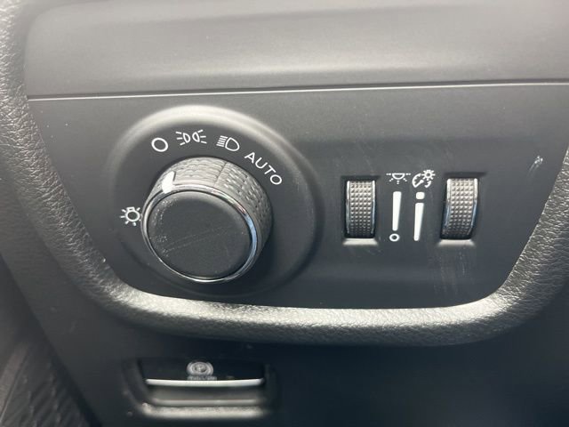 New 2026 Jeep Grand Cherokee Altitude image 25