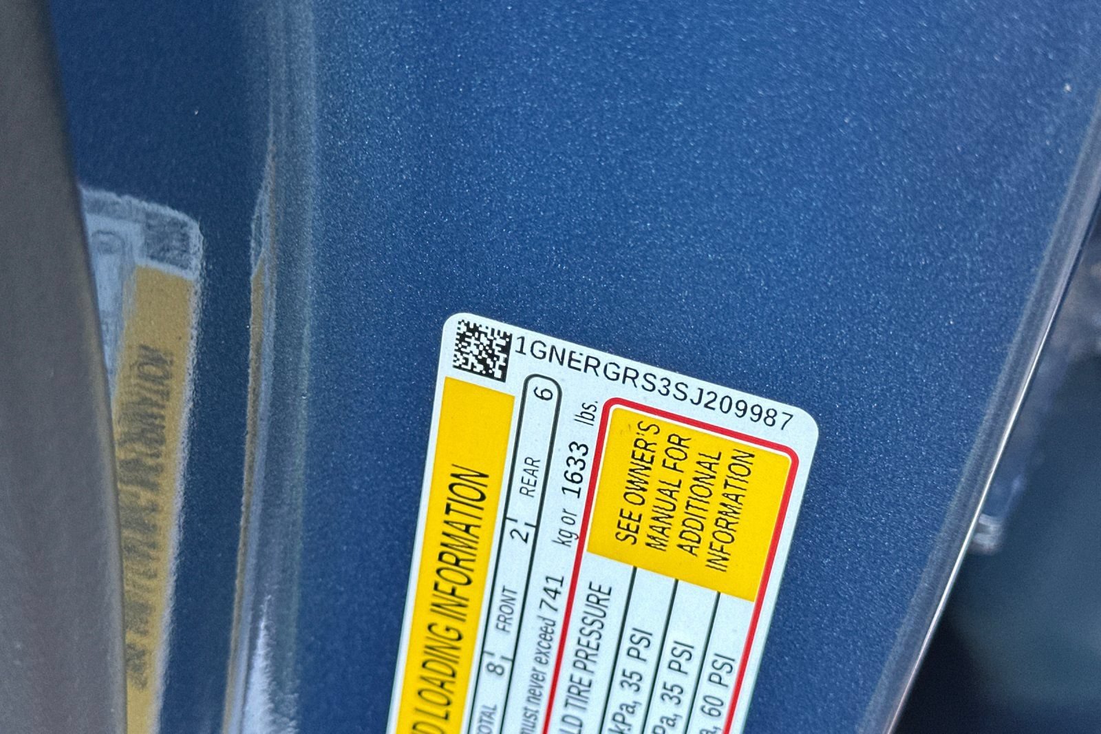 Certified 2025 Chevrolet Traverse LT w/ LPO, Floor Liner Package FWD image 41