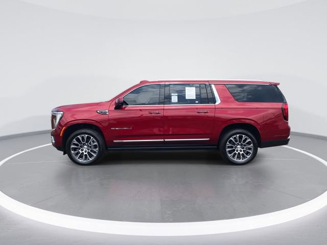 Used 2025 GMC Yukon XL Denali w/ Sun & Power Step Package AWD/4WD image 5