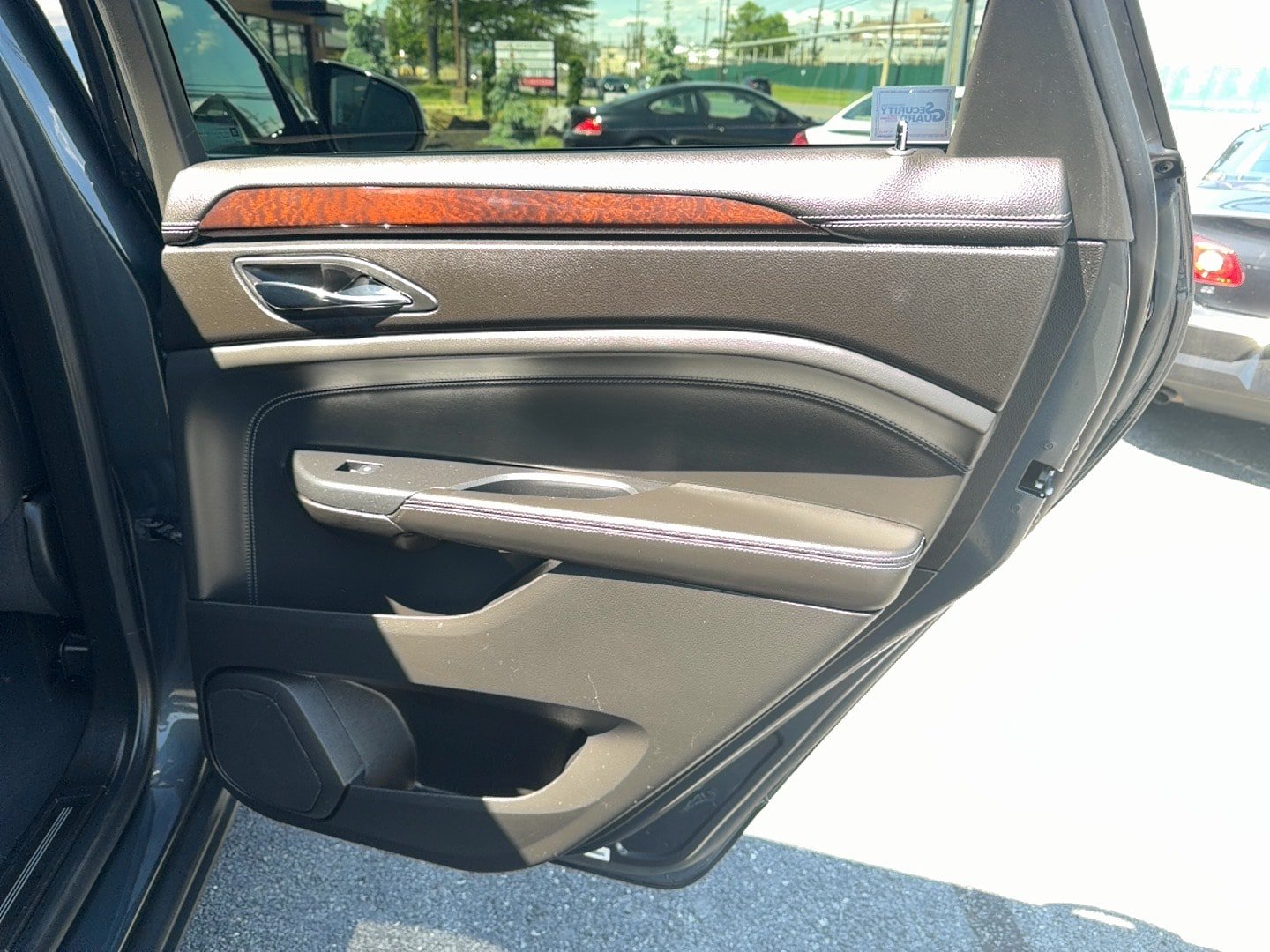 Used 2013 Cadillac SRX Performance AWD/4WD image 24