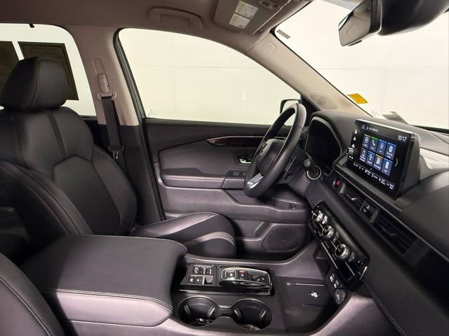 Used 2024 Honda Pilot EX-L image 48